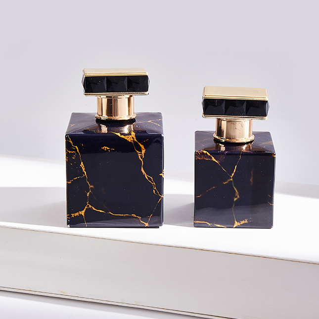 Perfume bottle