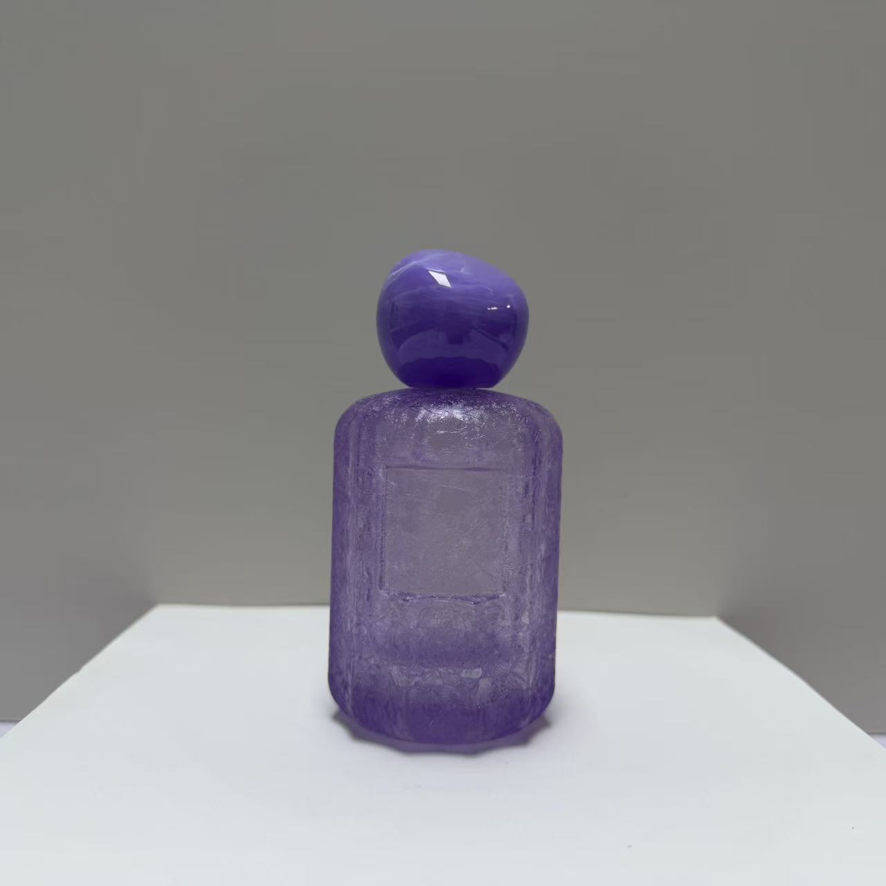 Perfume bottle