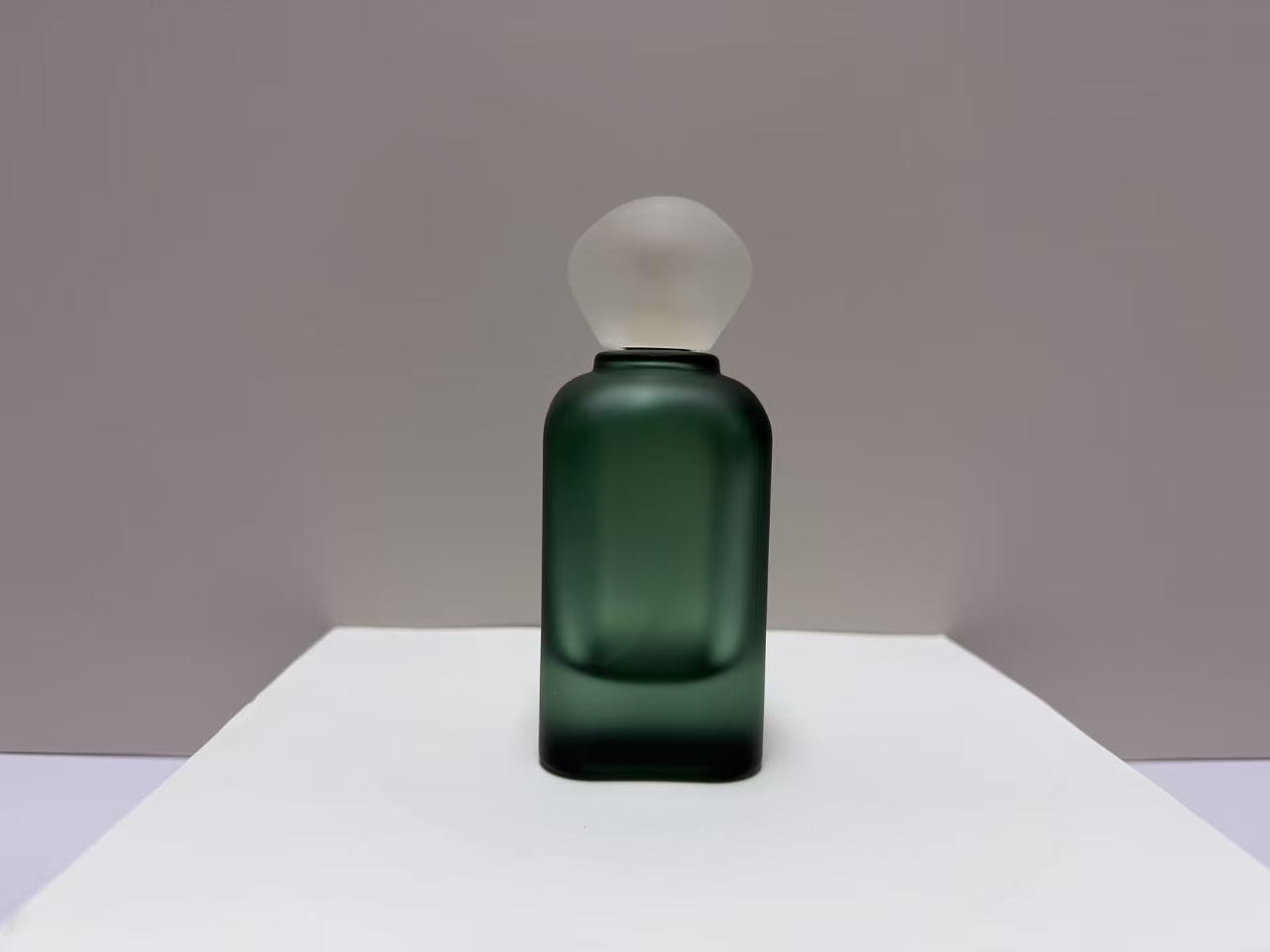 Perfume bottle