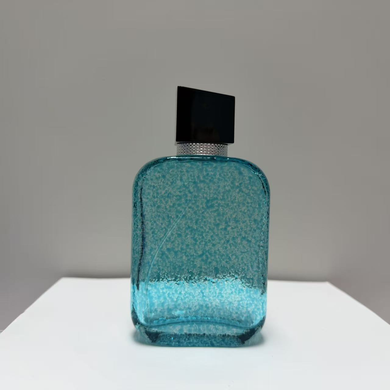 Perfume bottle