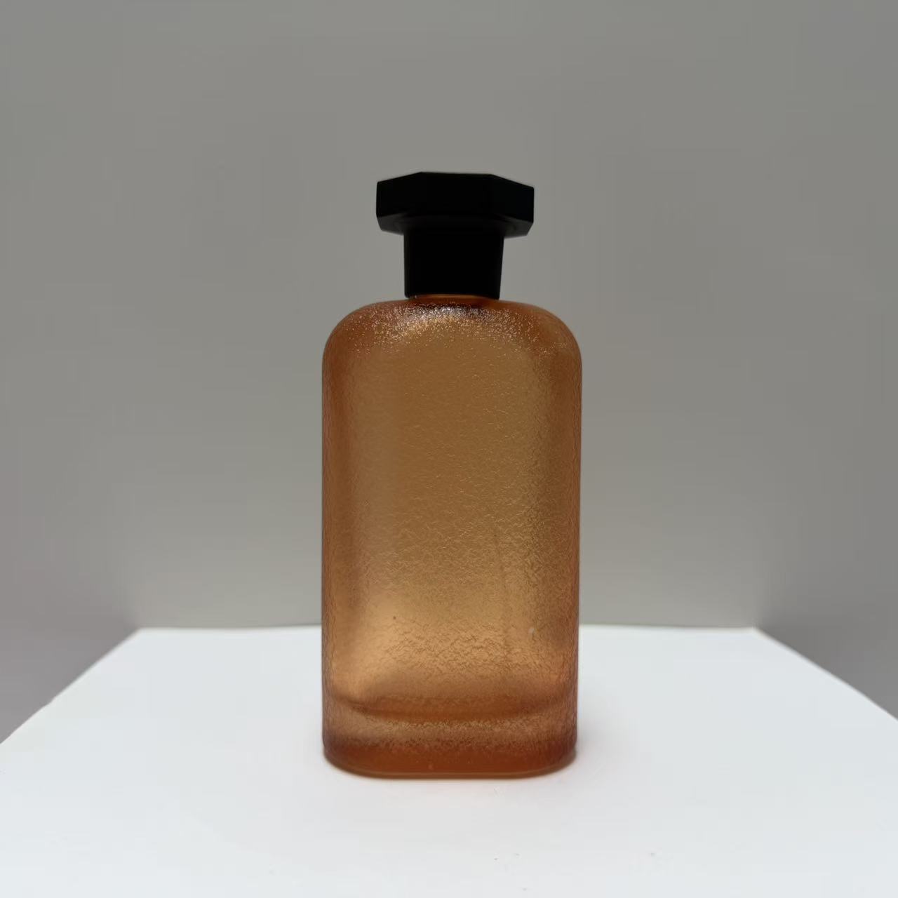 Perfume bottle