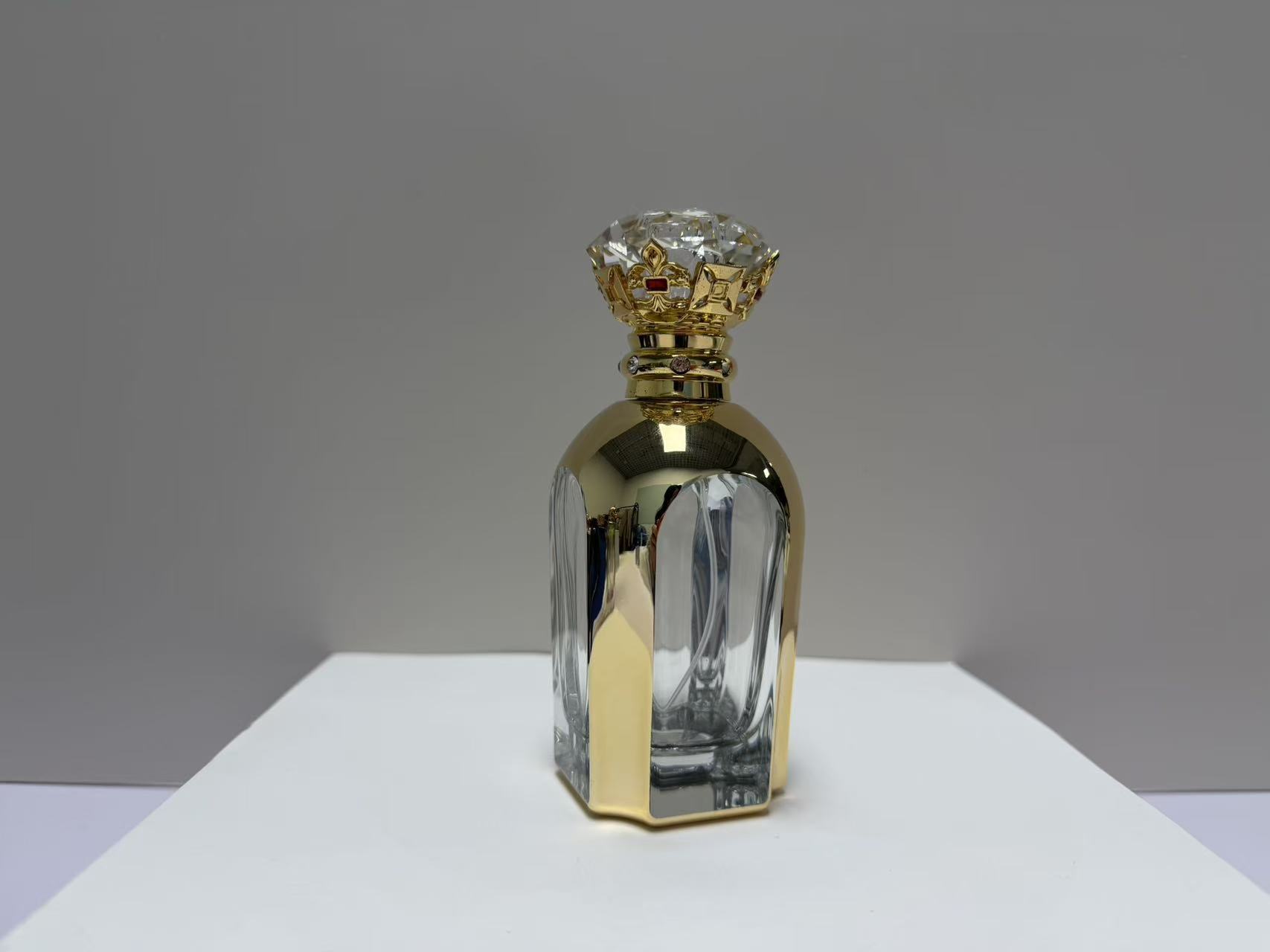 Perfume bottle
