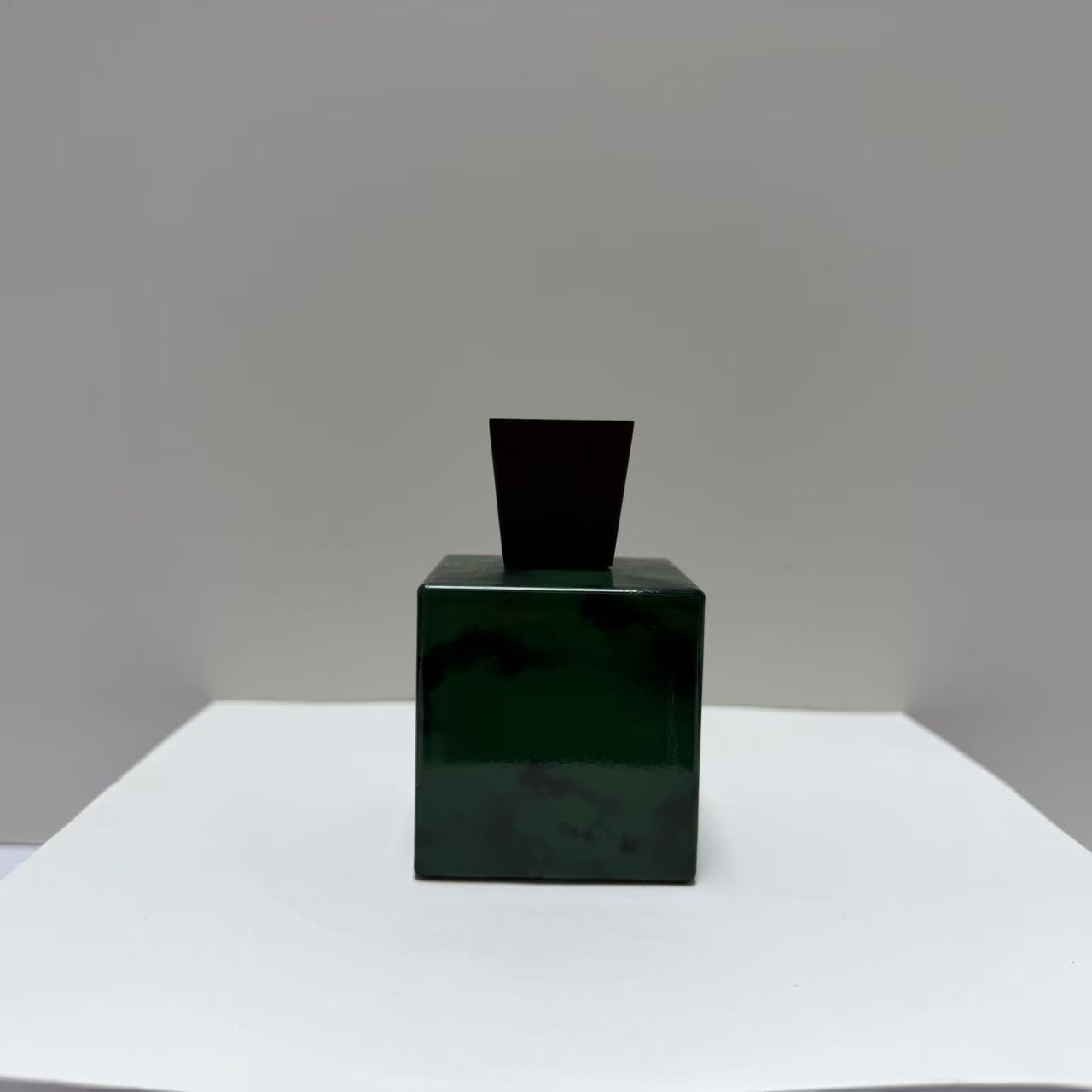 Perfume bottle