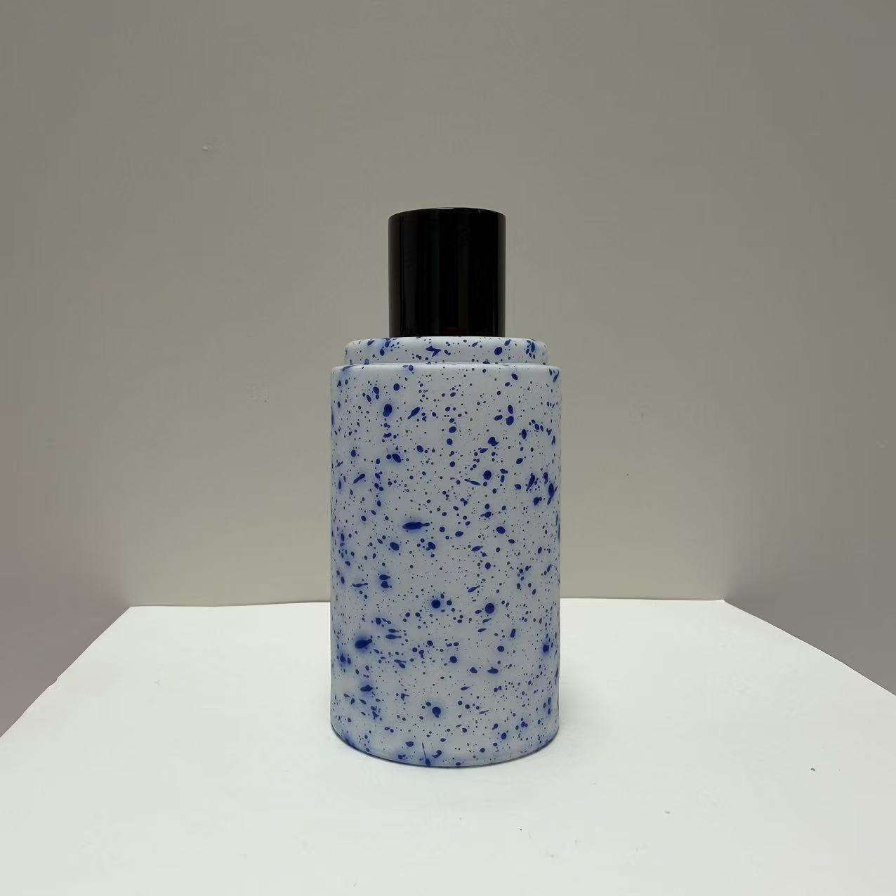 Perfume bottle