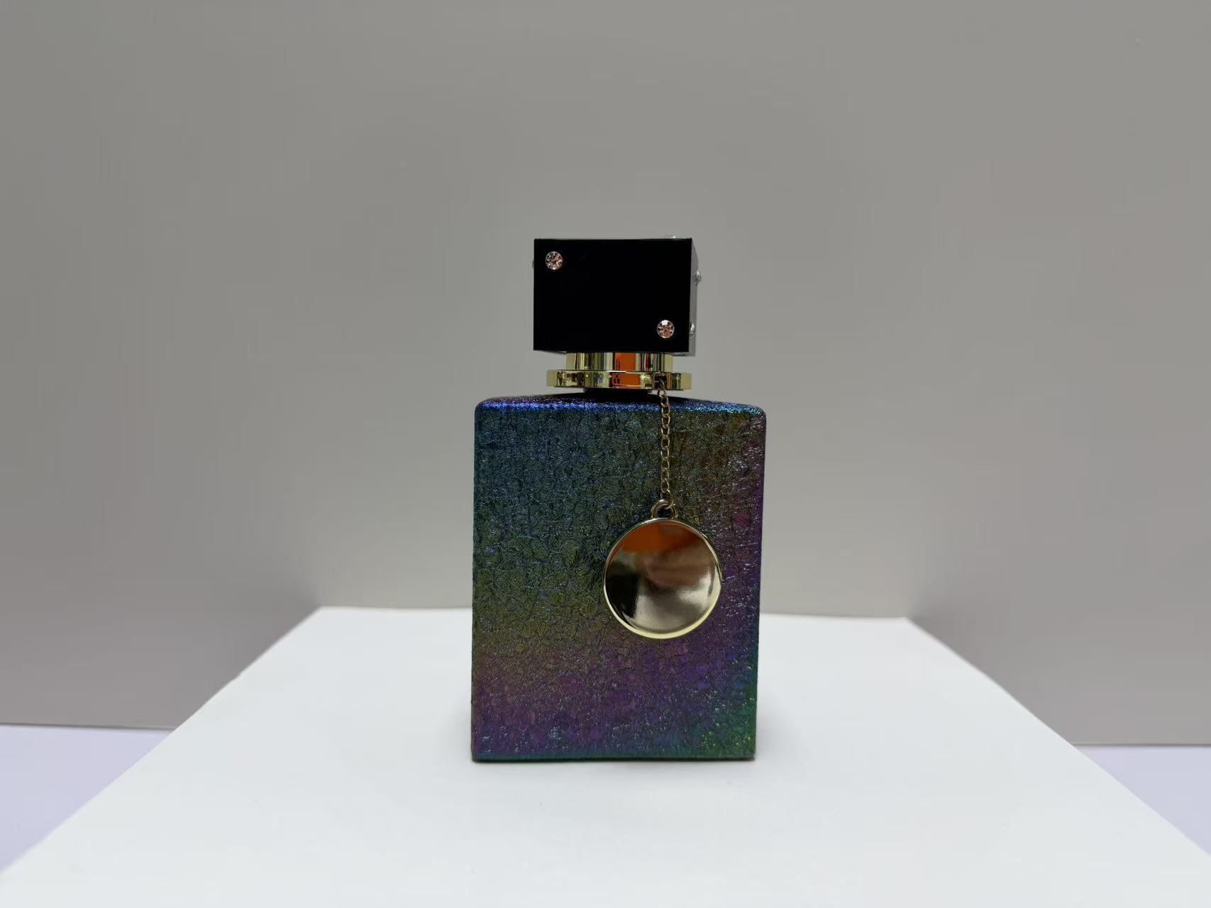 Perfume bottle